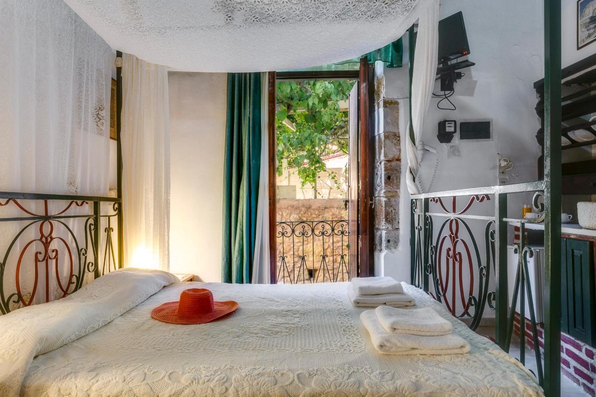 Ifigenia Rooms By Marios Chania  Luaran gambar